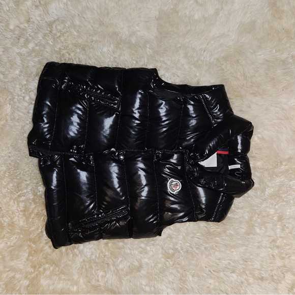 Moncler Bernard shiny vest! - Picture 6 of 8